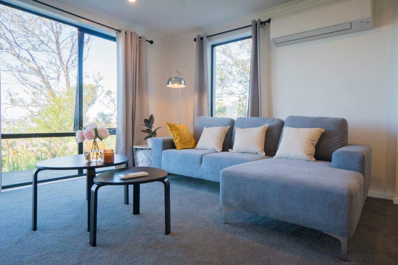 Amazing Sea Views Luxury Guest House Hobart Bagian luar foto